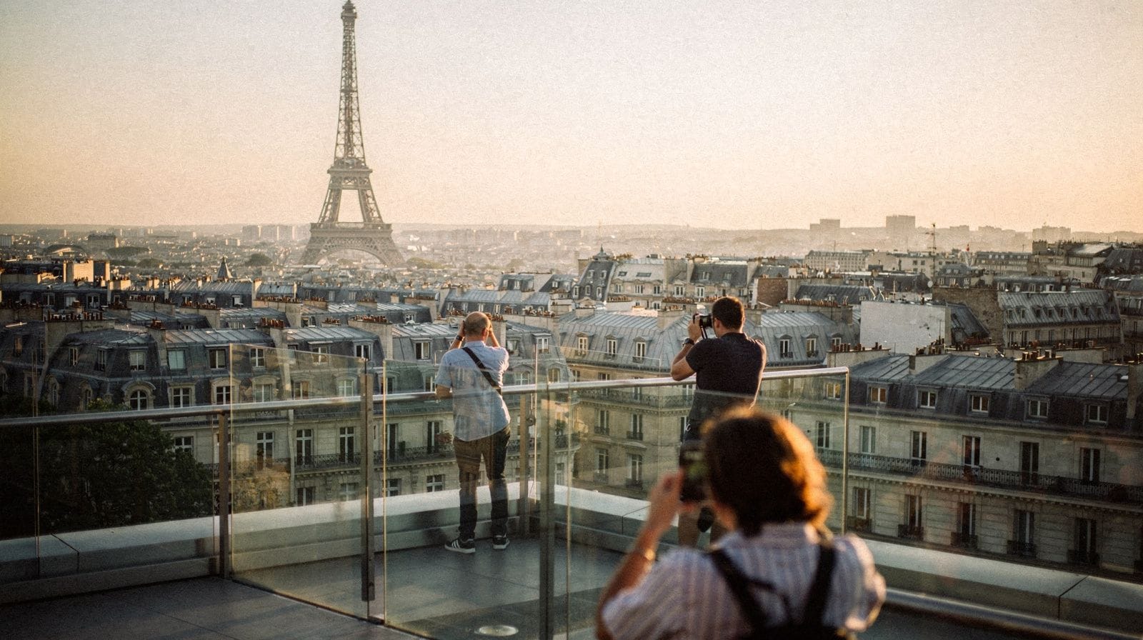 Eiffelturm oder Tour Montparnasse: welche Aussicht wählen